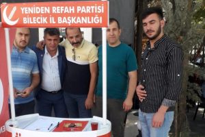 Yeniden Refah Partisi stant a&ccedil;tı