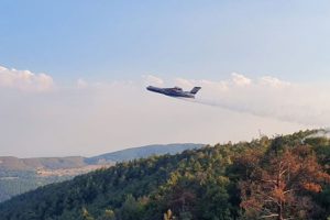 Rus yangın s&ouml;nd&uuml;rme u&ccedil;ağı test edildi