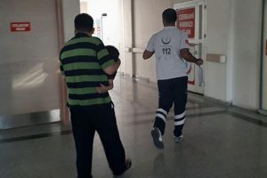 3 yaşındaki &ccedil;ocuğun &uuml;zerine buzdolabı d&uuml;şt&uuml;