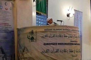 13 yaşında d&uuml;nya şampiyonu oldu