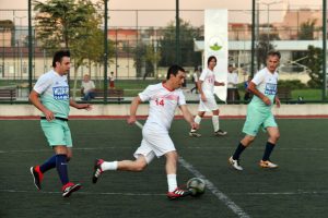Bursa Osmangazi'de birimler arası futbol turnuvası başladı