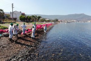 Denizde kirliliğe neden olan firmaya 144 bin lira ceza