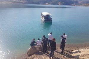 Serinlemek i&ccedil;in girdiği baraj g&ouml;l&uuml;nde boğuldu