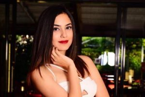 Oyuncu Ceren Kaplakarslan'ı darp eden nişanlısı ilk celsede tahliye edildi