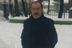 Uyuşturucu taciri kahvede otururken yakalandı