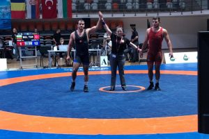 Balkan Gen&ccedil;ler G&uuml;reş Şampiyonasında Nail Seyyar Balkan Şampiyonu oldu