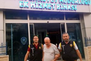 76 yaşındaki dolandırıcıdan dev vurgun