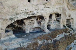 Tunceli'deki 'kaya odalar' hayran bırakıyor