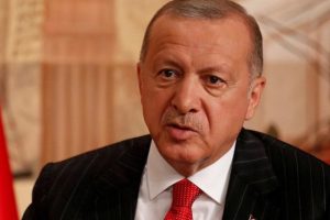 Erdoğan, hakkında tweet atan kişiden şikayet&ccedil;i oldu