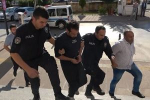 Torun vahşeti! Babaannesini &ouml;ld&uuml;r&uuml;p 40 bin TL'lik ziynet eşyasını &ccedil;aldı