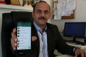 Muhtara sorunlarını WhatsApp ihbar hattından iletiyorlar