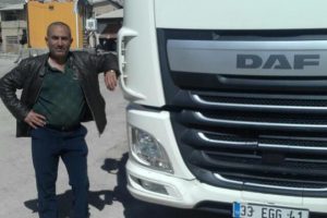 Eşini 16 bı&ccedil;ak darbesiyle &ouml;ld&uuml;ren sanığa ağırlaştırılmış m&uuml;ebbet