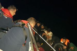 Didim'de 47 ka&ccedil;ak g&ouml;&ccedil;men yakalandı