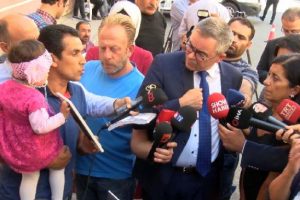 HDP &ouml;n&uuml;ndeki aileler PKK tarafından tehdit edilmiş