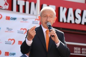 Kılı&ccedil;daroğlu: "Yeni siyaset anlayışıyla yolumuza devam ediyoruz"