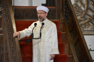 Diyanet İşleri Başkanı Erbaş Bursa'da &ccedil;evre ve israfa dikkat &ccedil;ekti