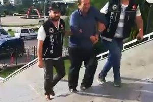 Lastikte zulalanan 1,5 kilo skunk maddesi ele ge&ccedil;irildi