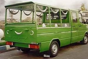 Ağa&ccedil;tan d&uuml;şen şahıs hayatın kaybetti