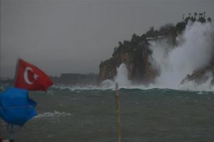 Meteoroloji'den Antalya i&ccedil;in flaş uyarı