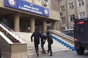 Şırnak'ta ter&ouml;r &ouml;rg&uuml;t&uuml; operasyonu: 14 g&ouml;zaltı