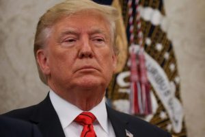 Trump, yeni g&ouml;&ccedil;men beyannamesini imzaladı