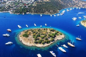 Muğla koylarında yer kalmadı