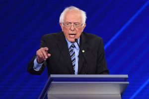 Bernie Sanders kalp krizi ge&ccedil;irmiş