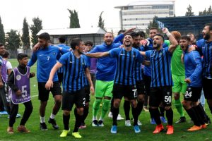 Karacabey Belediyespor, Halide Edip Adıvar'ı mağlup etti