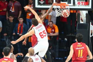 Galatasaray, potada ilk galibiyetini aldı!