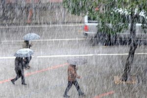 Valilikten İstanbul i&ccedil;in kuvvetli sağanak uyarısı