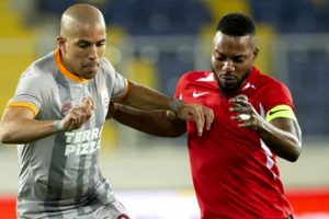 Feghouli'den Fatih Terim'e tepki