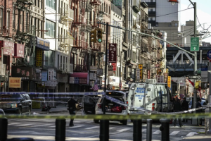 New York sokaklarında kafalarına demirle vurularak &ouml;ld&uuml;r&uuml;len 4 evsiz bulundu