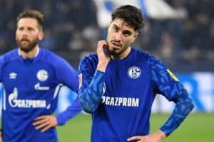 Schalke 04'e Suat Serdar'ın gol&uuml; yetmedi