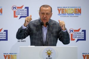 Cumhurbaşkanı Erdoğan'dan partililere uyarı