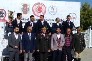 Binicilikte Cumhurbaşkanlığı Kupası'nı Oğuz Dalmış kazandı