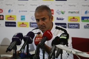 İsmail Kartal: "Net penaltımız 1-0 &ouml;ndeyken verilmedi"
