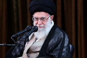 Hamaney: İran ile Irak arasında tefrika &ccedil;ıkarmayı başaramayacaklar