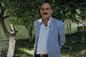 Kumayı kabul etmediği i&ccedil;in eşini ve kızını &ouml;ld&uuml;rm&uuml;ş
