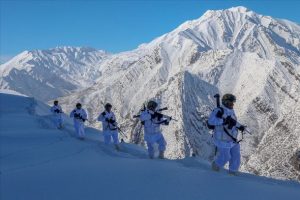 G&uuml;venlik g&uuml;&ccedil;lerine 'y&uuml;r&uuml;y&uuml;ş g&uuml;zergahı' desteği