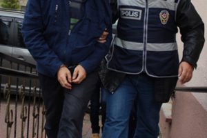 Tunceli'de HDP'lilere ter&ouml;r g&ouml;zaltısı