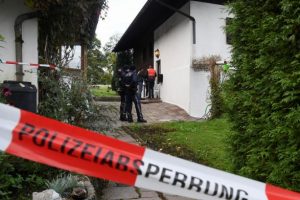Avusturya'da eski kız arkadaşının evini basan gen&ccedil; 5 kişiyi &ouml;ld&uuml;rd&uuml;