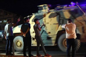 WSJ: Ankara'nın YPG tepkisini K&uuml;rt karşıtlığı olarak yorumlamak bilgisizliktir