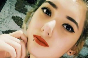 Halıfleks &uuml;zerindeki lekeler kan değilmiş