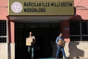 Bağcılar İl&ccedil;e Milli Eğitim M&uuml;d&uuml;rl&uuml;ğ&uuml; tahliye edildi