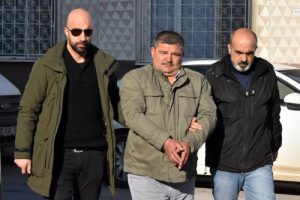 'Ben seni uyarmadım mı?' deyip damadına ateş etti