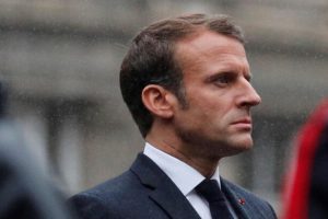 Macron, ter&ouml;r s&ouml;zc&uuml;s&uuml;yle g&ouml;r&uuml;şt&uuml;