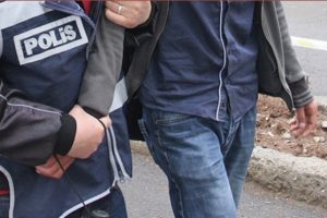 Alkoll&uuml; ara&ccedil; kullanan 1 kişi tutuklandı