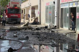 Balık&ccedil;ılar &Ccedil;arşısı'nda korkutan yangın