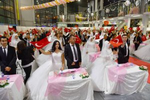 Ankara B&uuml;y&uuml;kşehirden 219 &ccedil;ifte toplu nikah t&ouml;reni