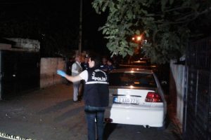 Adıyaman'da eve av t&uuml;feği ile ateş a&ccedil;ıldı